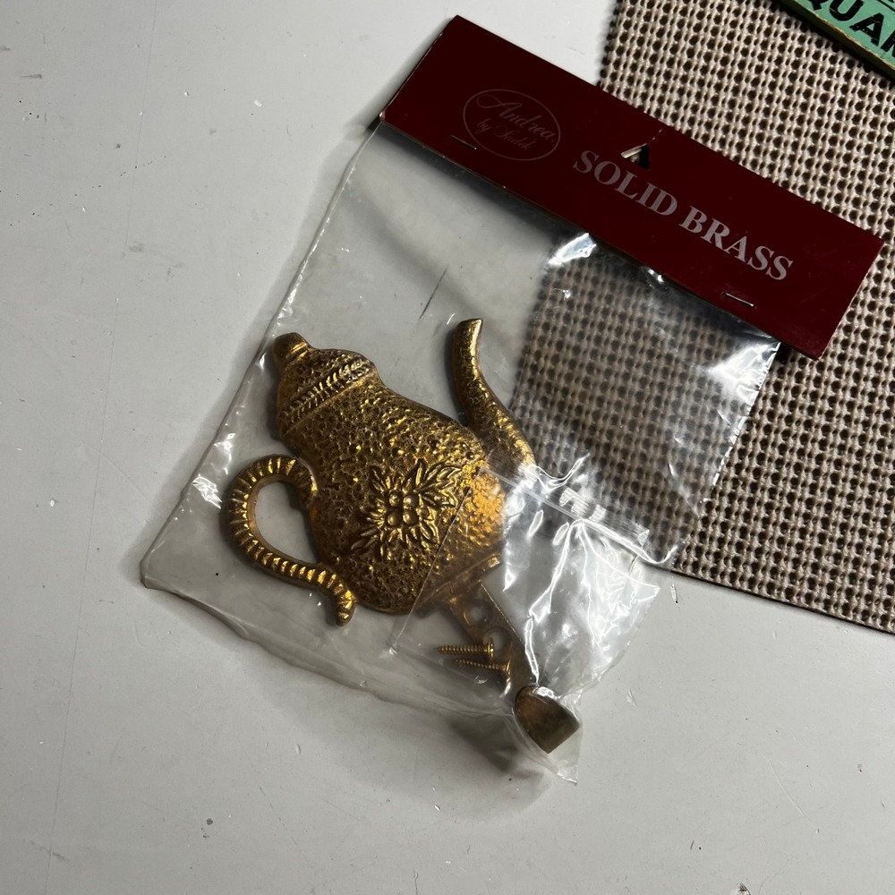 Andrea by Sadek Solid Brass Teapot Wall Hook Vintage Gold Tone Floral Kitchen
